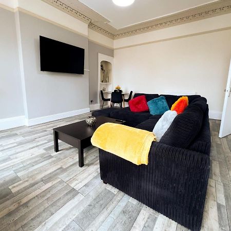 Premium 2Br Flat In The City Centre Glasgow Exteriör bild